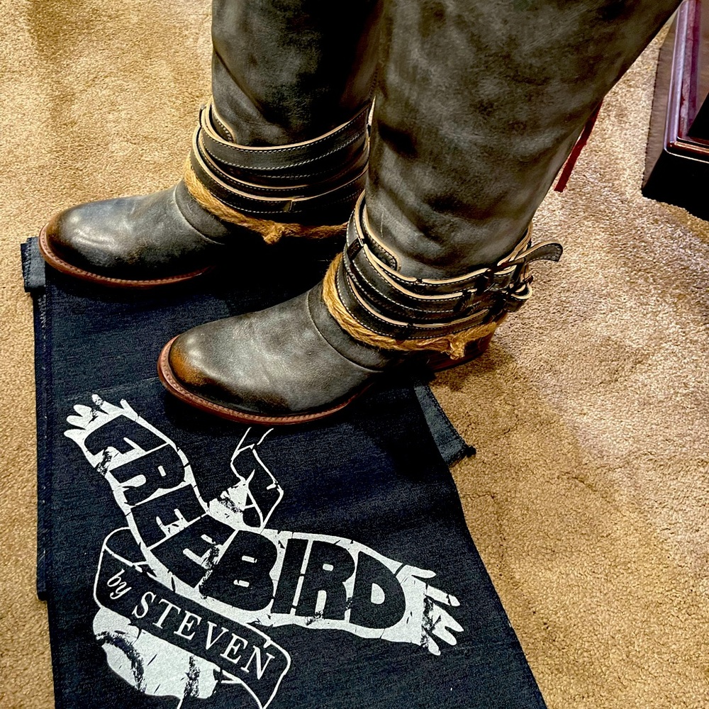 Freebird boots. Worn once and therefore not able to return. Perfect condition
